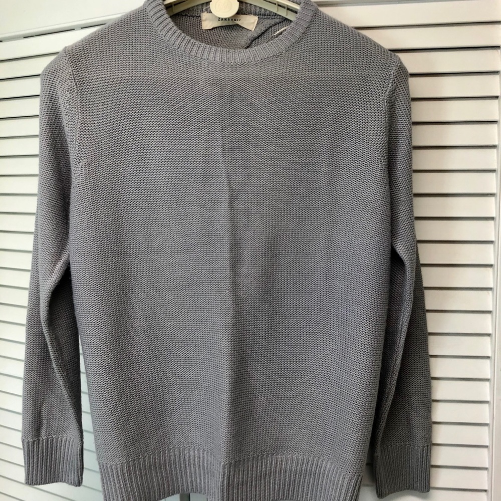 Zara knit sweater with open back. Size L.